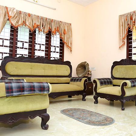 Daffodils Homestay Alappuzha Экстерьер фото