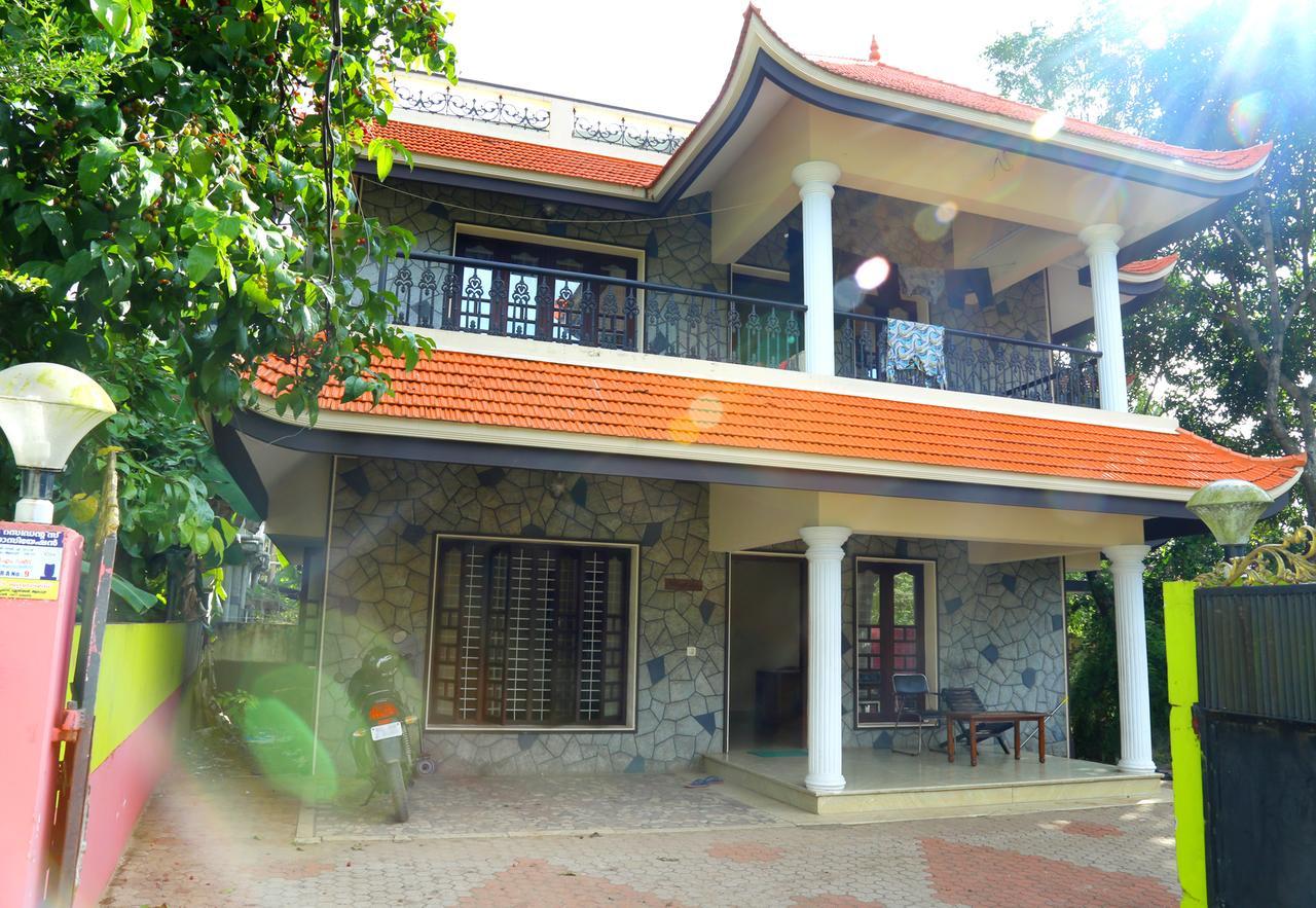 Daffodils Homestay Alappuzha Экстерьер фото